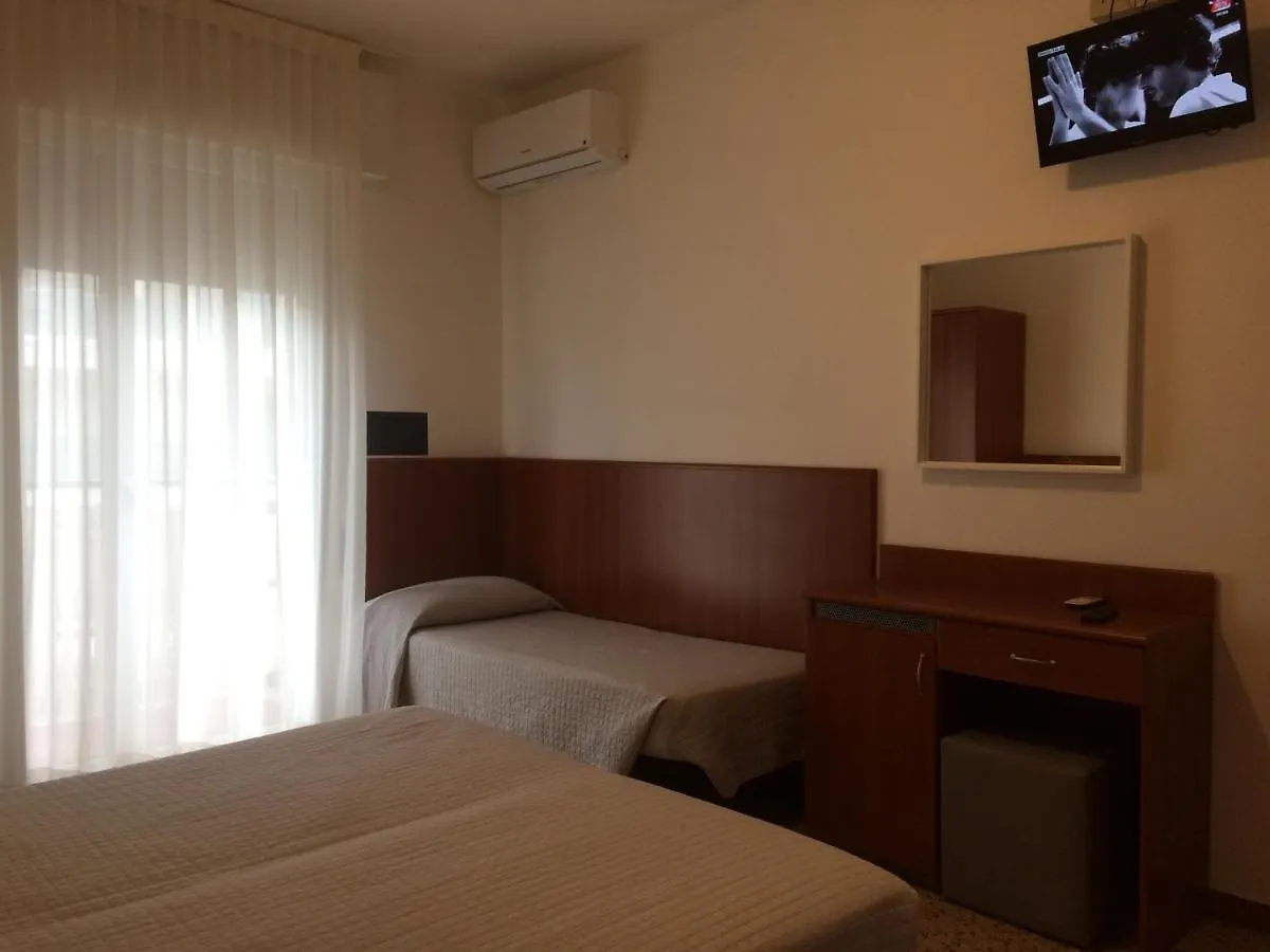 Hotel Portofino Caorle 2*,
